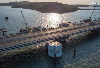 На Крымском мосту строят очистные сооружения