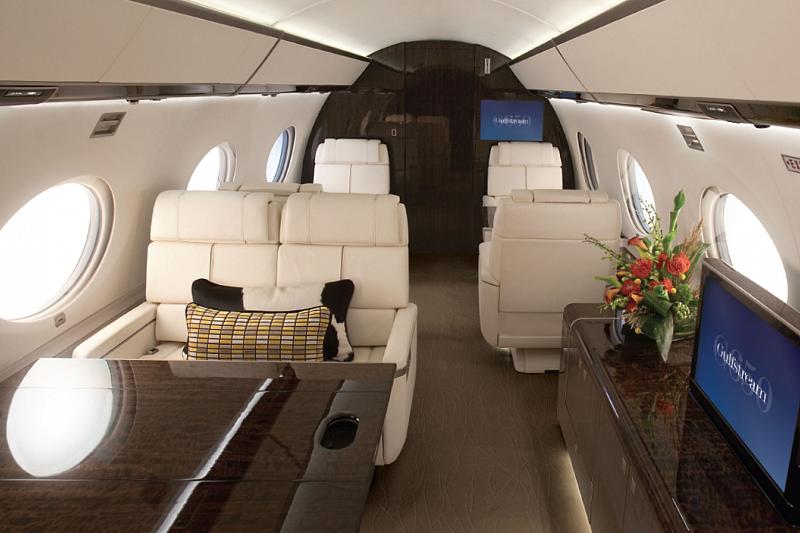 Бизнес-джет Gulfstream G650