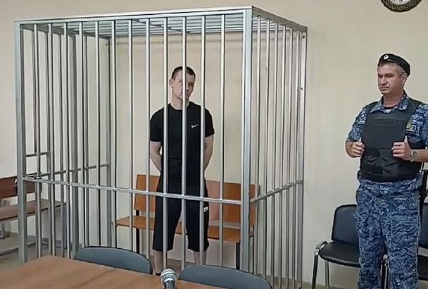 Смерть по дороге из роддома: житель Кубани осужден на 12 лет за гибель в ДТП мужчины и его новорожденного сына 