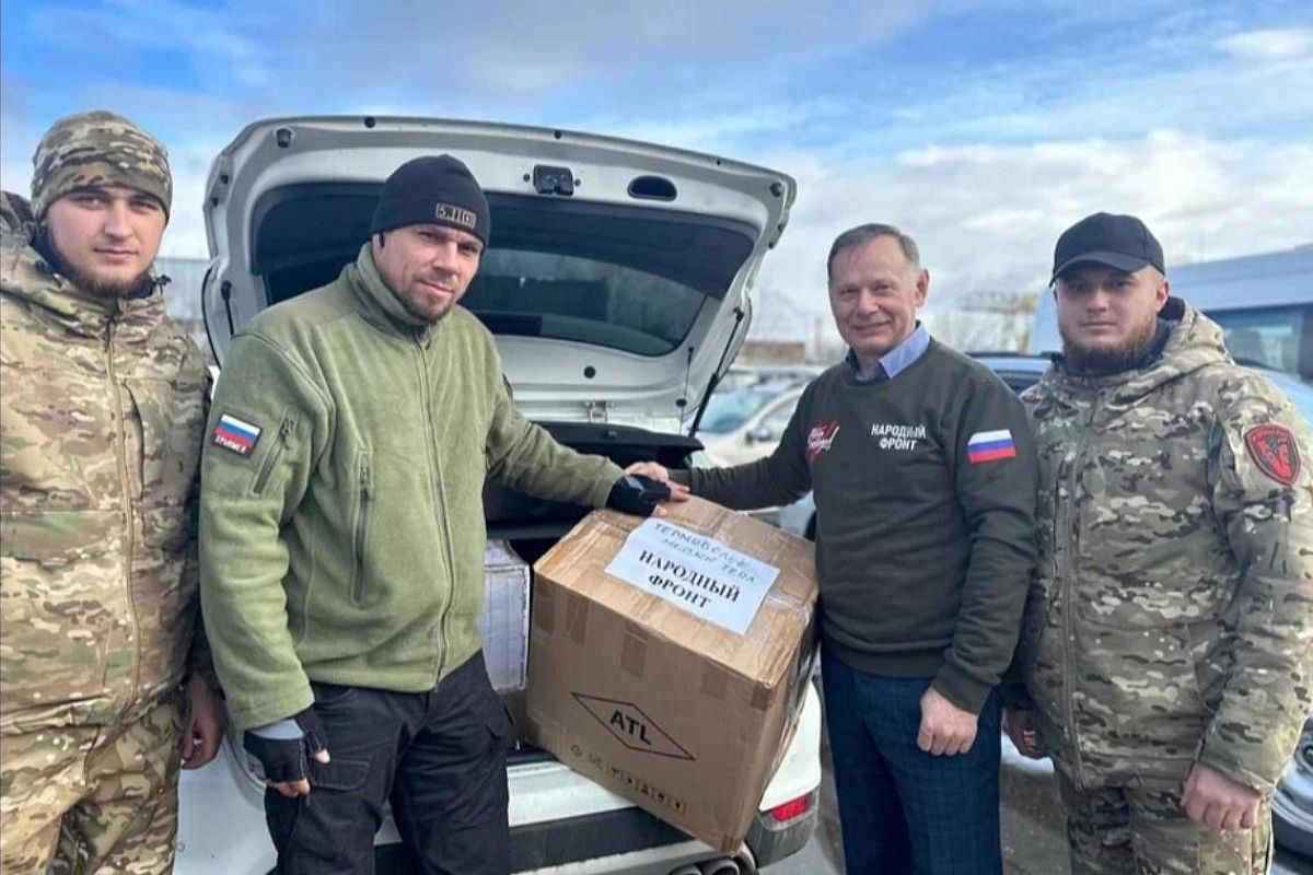 Кубанские общественники и спасатели отправили в зону СВО четыре автомобиля