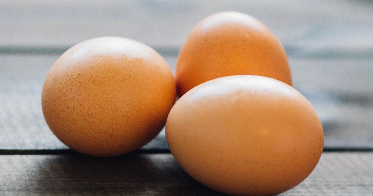 Která vejce jsou zdravější, čerstvá nebo vařená?