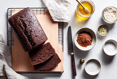 Печём постный шоколадный кекс: влажный, ароматный и без единого яйца