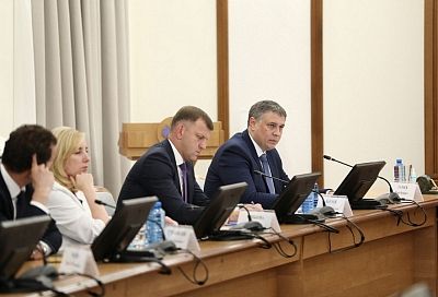 На повышение зарплат работникам бюджетной сферы в Краснодарском крае направят 5 млрд рублей