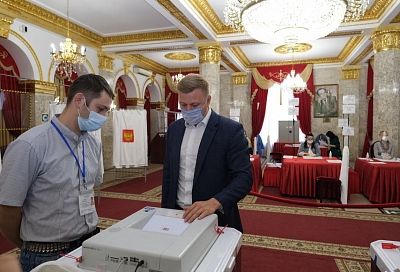 Вице-губернатор Кубани Игорь Чагаев принял участие в выборах