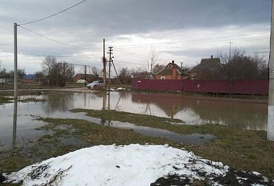 Режим ЧС ввели в Славянском, Северском и Красноармейском районах из-за подтоплений