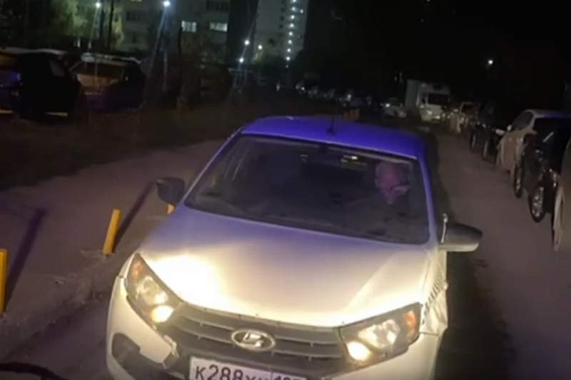 В Новороссийске нашли таксиста, не пропустившего машину «скорой помощи»