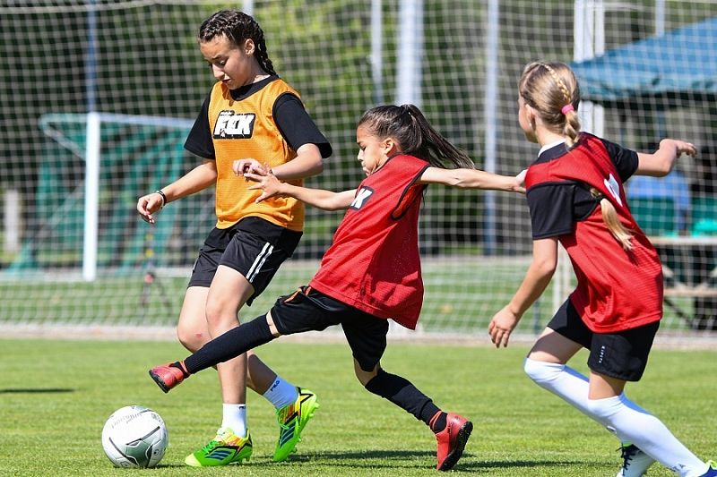 Более 50 юных футболисток приняли участие в отборе Академии ФК «Краснодар»
