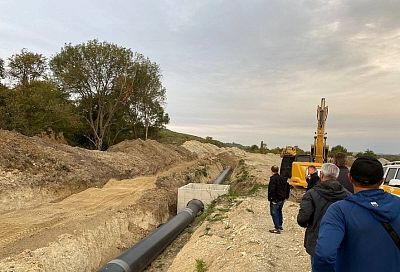 На новом участке Троицкого группового водовода уложили семь километров труб