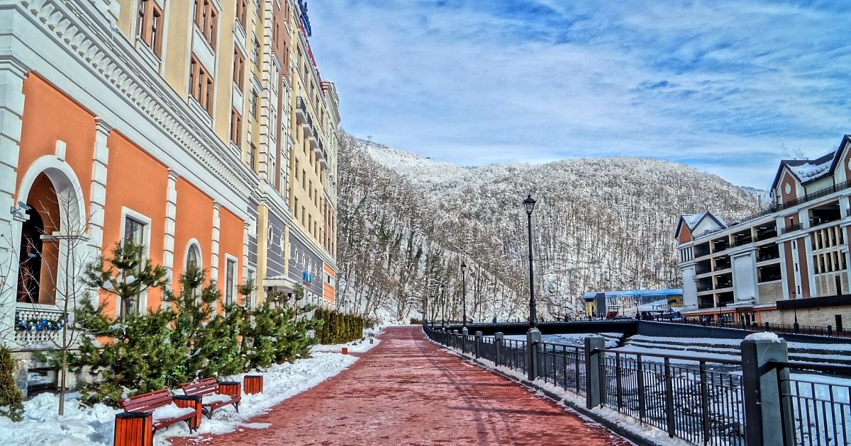 Красная Поляна и Сочи вошли в топ-10 городов с самыми высокими ценами