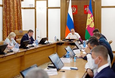 Губернатор Кубани Вениамин Кондратьев поручил проверить выданные разрешения на строительство в поймах рек