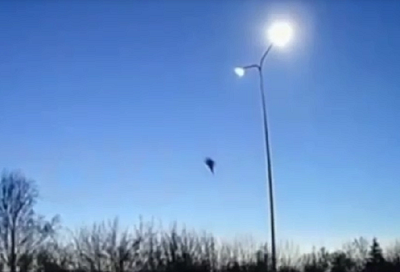 Момент крушения самолета Су-30 в Иркутске попал на видео
