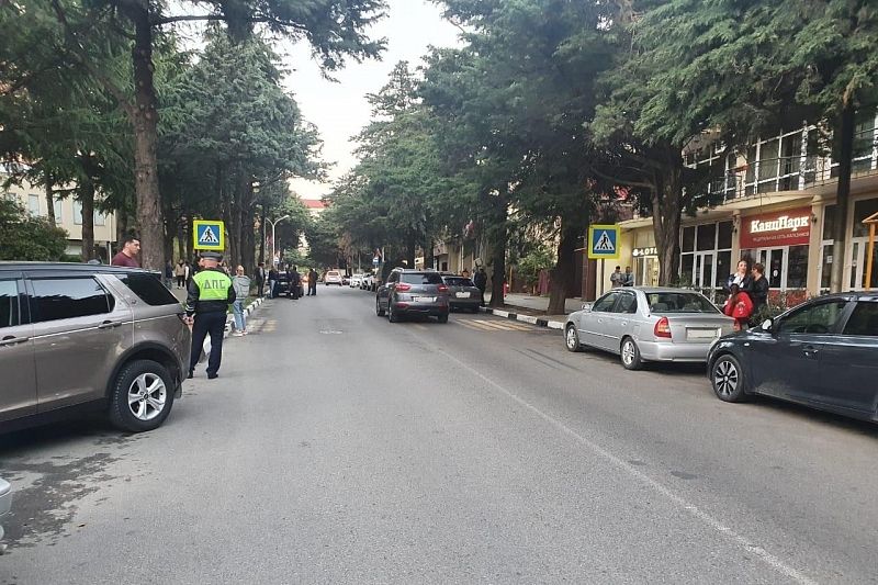Водитель «Приоры» сбил 12-летнего мальчика на пешеходном переходе в Сочи
