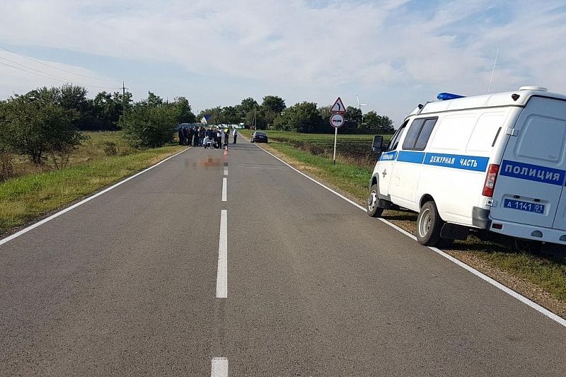 В Адыгее водитель ВАЗа сбил насмерть подростка и скрылся 