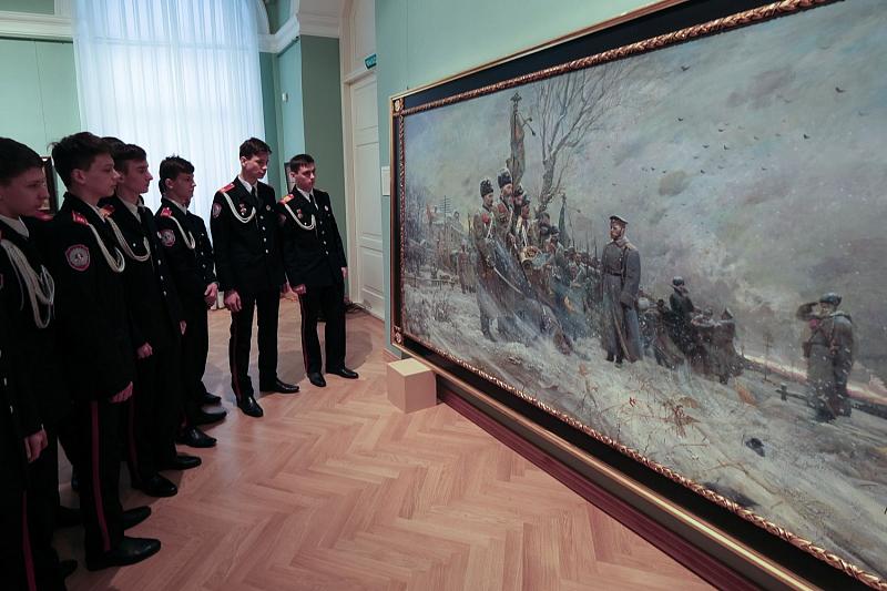 Генерал Шаманов приветствовал проведение выставки Павла Рыженко в Краснодаре