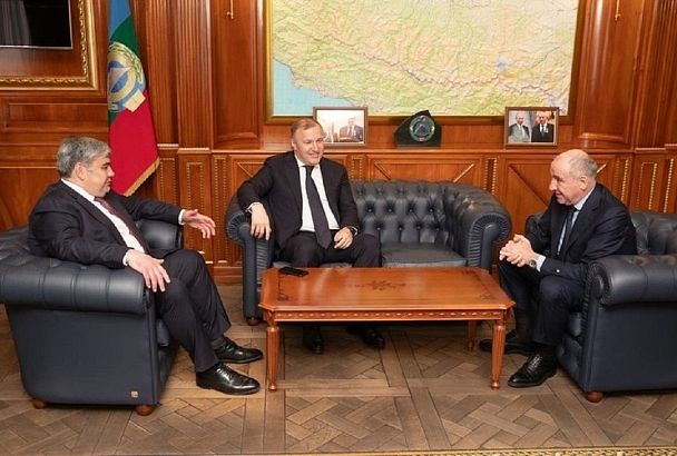 В Карачаево-Черкесии прошла встреча глав трех республик