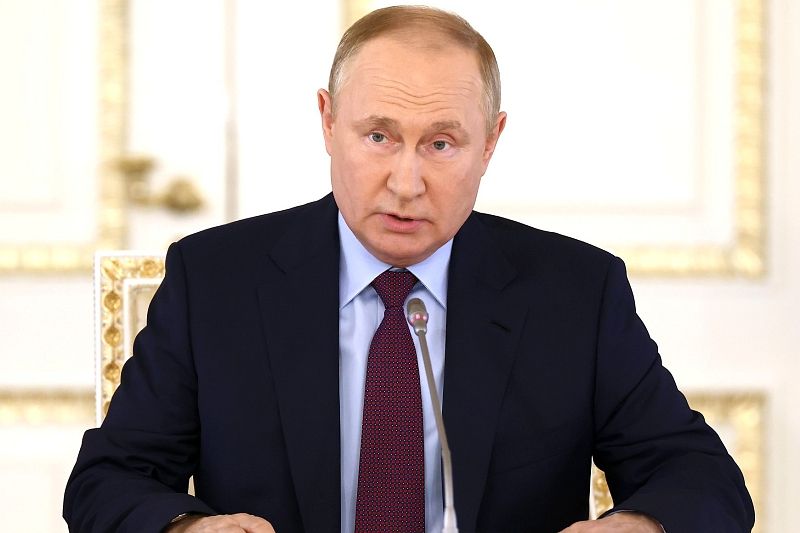 Владимир Путин: «Мрачные прогнозы относительно российской экономики, звучавшие в начале весны, не сбылись»
