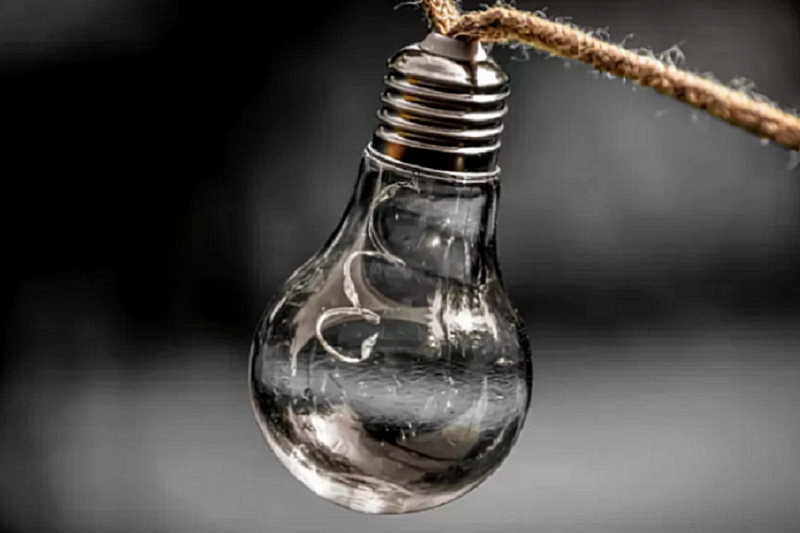 Более 900 краснодарцев остались без света из-за энергоаварии