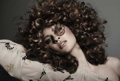 Кудри – это красиво: 5 секретов ухода за волосами от стилиста-парикмахера 