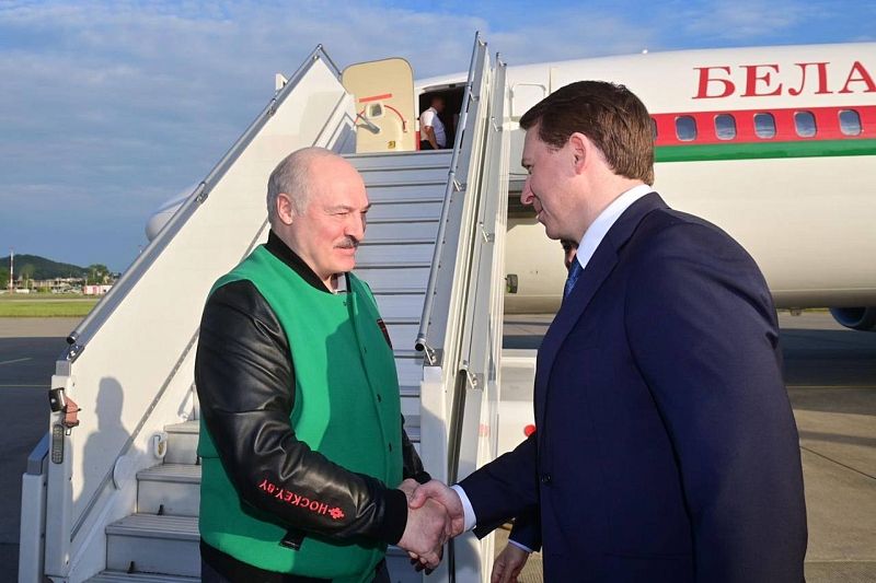 Президент Белоруссии Александр Лукашенко прибыл в Сочи 