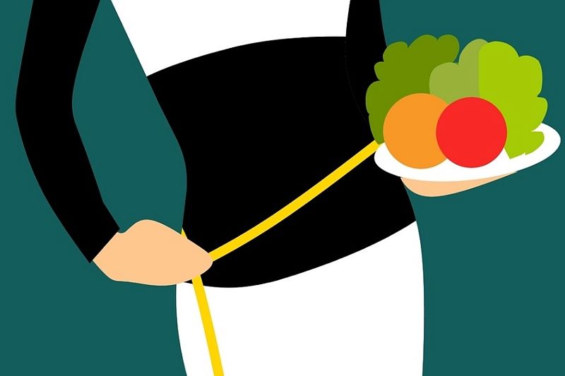 Не время экспериментировать: диетолог перечислила ошибки при похудении, которые сведут на нет все усилия