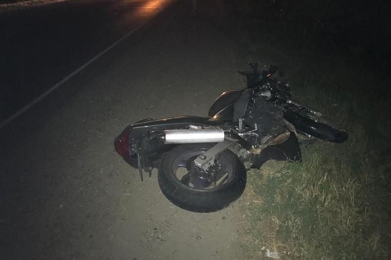 В Краснодарском крае столкнулись два мотоциклиста без прав. Оба госпитализированы