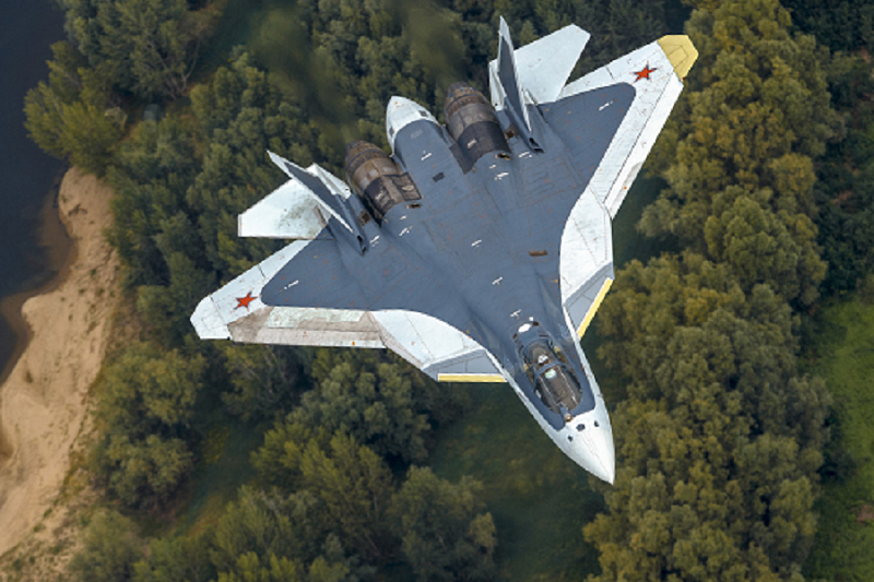 Российские Су-57 получат ракеты, способные поражать цели на удалении до 300 километров