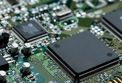 Китай намерен увеличить выпуск передовых чипов в 25 раз к концу десятилетия