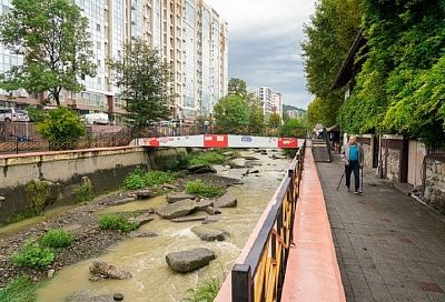 Набережную реки реконструируют в центре Сочи