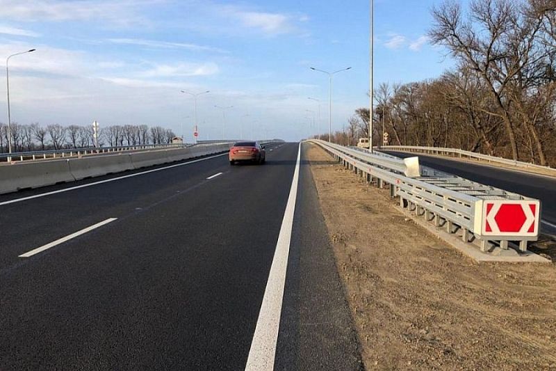 Первый этап реконструкции трассы Краснодар-Ейск завершили в Тимашевском районе 