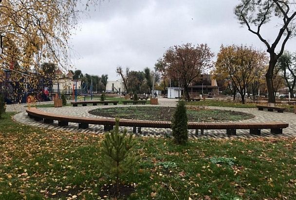 Центральный парк Тихорецка благоустроили в рамках нацпроекта «Жилье и городская среда»  