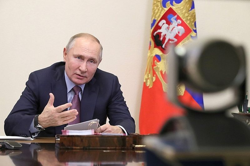 Учитель из Адыгеи попросил Путина защитить детей от соцсетей