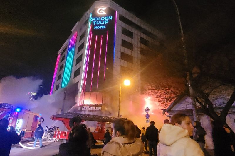 Очевидец рассказал, как начался пожар в ресторане «Джентльмены удачи» в Краснодаре