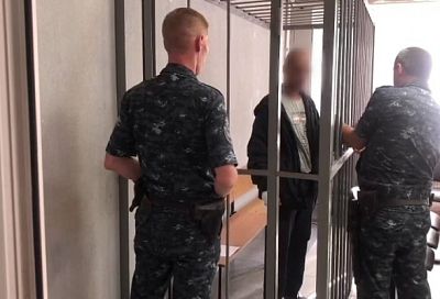 Зарезавший прохожего в центре Новороссийска мужчина заключен под стражу