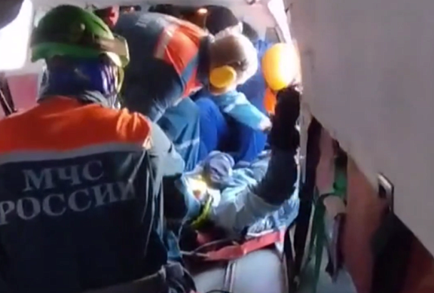 В Сочи на вертолете с горного склона эвакуировали туриста с травмой ноги