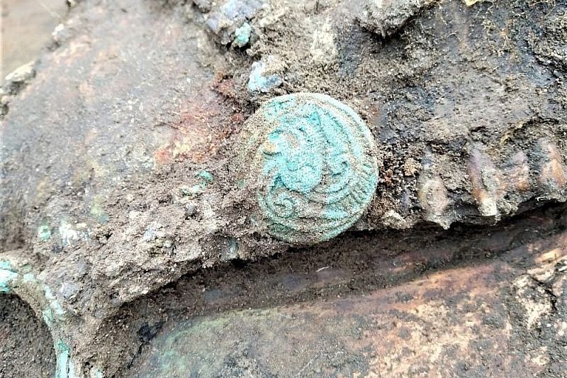 Погребальные урны XI-XII веков обнаружили при раскопках в Славянском районе