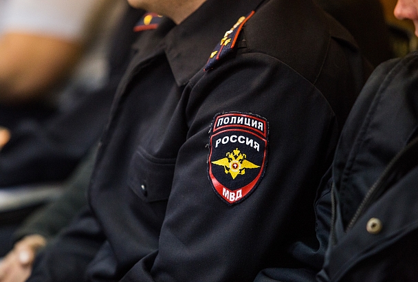 В Новороссийске задержали мужчину, воровавшего госномера с автомобилей