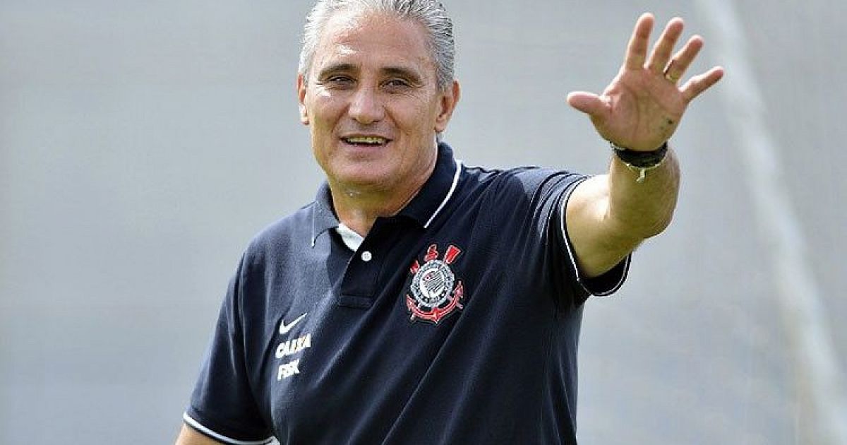 Тренер сборной бразилии. Тите тренер Бразилии. Тите бразильский футболист. Тите тренер в Коринтиансе.