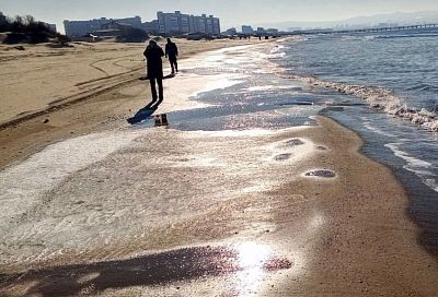 Новые выбросы мазута на пляжах Анапы и Темрюкского района не обнаружены