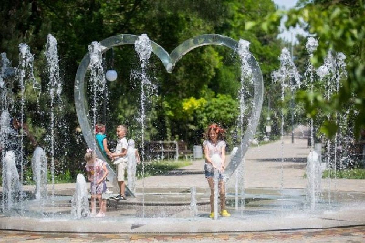 На бульваре Гудовича в Анапе установят больше скамеек и посадят деревья