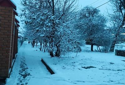 Краснодар 11 марта засыпало снегом