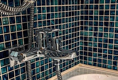 Водоснабжение в Новороссийске полностью восстановят к вечеру: авария уже устранена