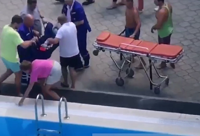 Трехлетний мальчик захлебнулся в бассейне пансионата в Анапе