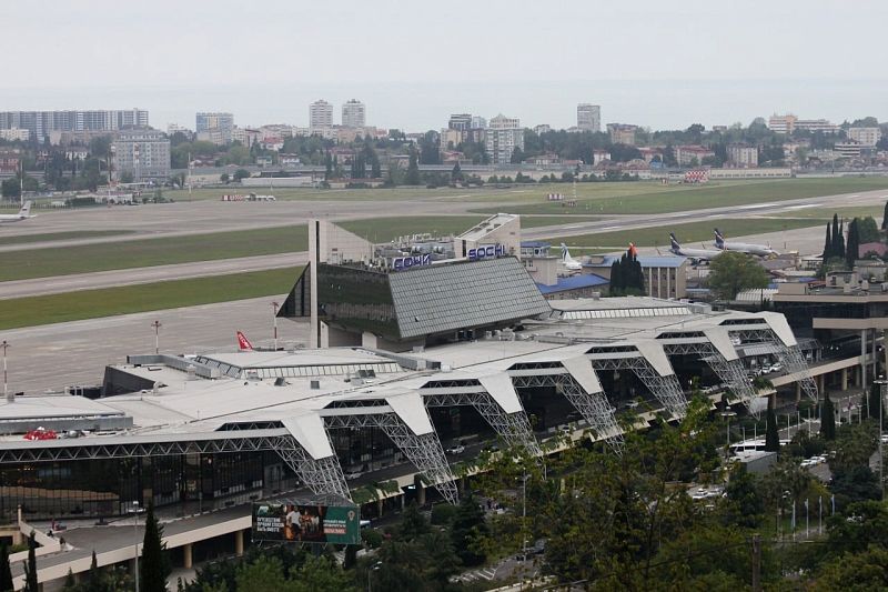 «Уральские авиалинии» возобновят полеты в Ереван из Сочи