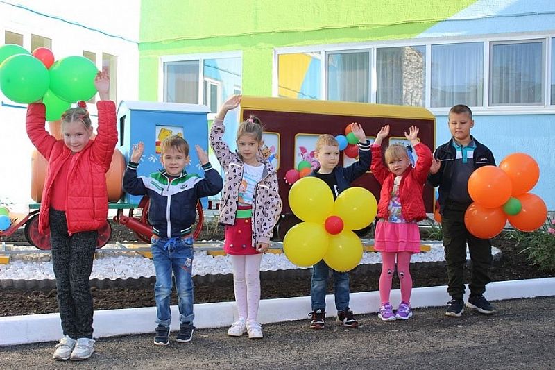 В Мостовском районе после капитального ремонта открылся детский сад