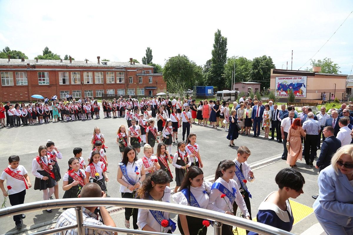 Юные армавирцы продолжат традиции, заложенные легендарным земляком.