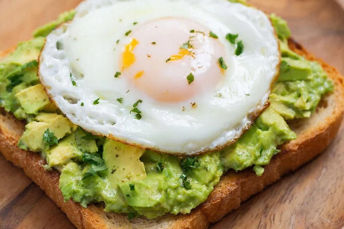 О таком завтраке можно только мечтать: готовлю за 8 минут — семья в восторге и просит добавки