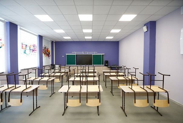 Школу с телестудией и тренажерным залом открыли в краснодарском поселке Знаменском