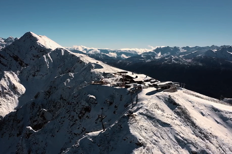 Сугробы в ноябре: почти 40 сантиметров снега выпало в горах под Сочи