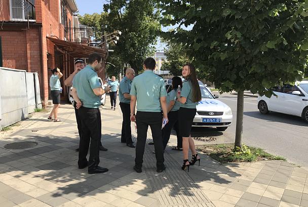 На улицах Краснодара должников стал ловить «Дорожный пристав»