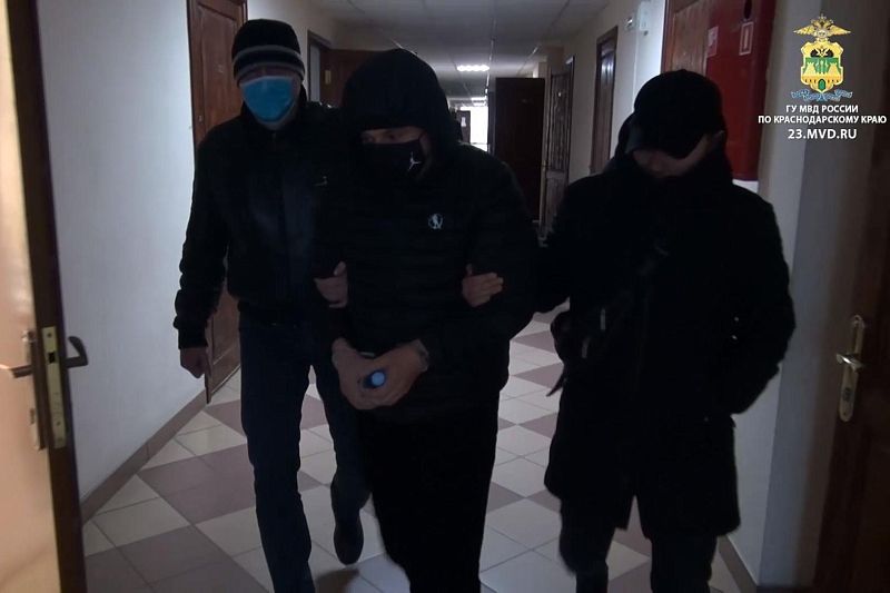 Задержан сбежавший из отдела полиции в Краснодаре рецидивист